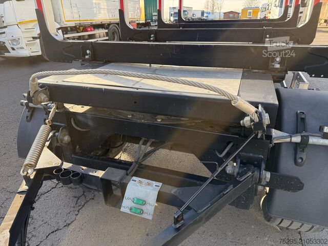 Véhicule utilitaire Pavic HTA18 2 Achs Kurzholz OptiPa SL SAF WABCO Waage