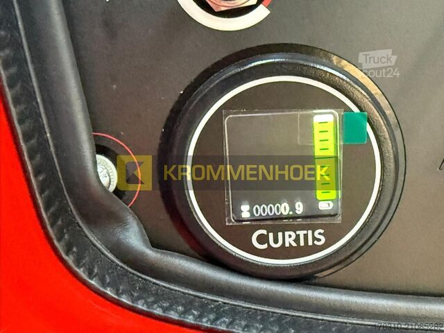 Plataforma elevatória Manitou 100 VJR