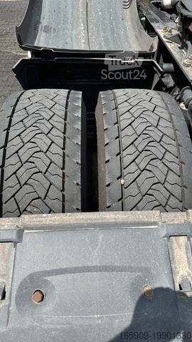 Standard SZM MAN TGX 18.470