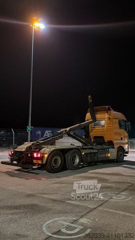 Roll-off tipper truck MAN TGX 26.440 6X2 Abrollkipper Blatt Luft Lift Ret.