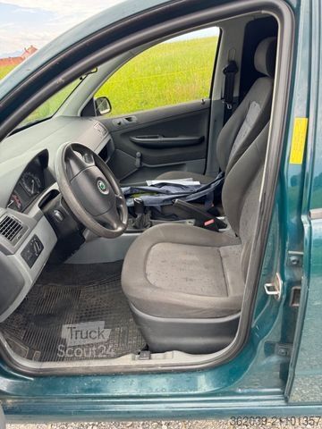 Kassevogn SKODA Fabia