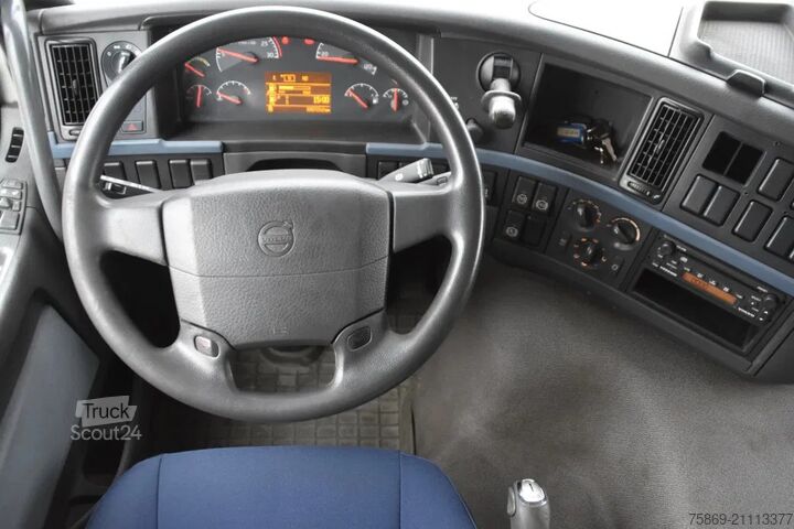 Chasis con cabina Volvo FM 340 4x2 - EURO 5 - 935 TKM - AIRCO - CAB HEA...
