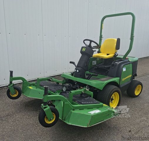 Ruohonleikkuri John Deere 1445 SeriesII 4WD Diesel Frontmäher Mulchmähwerk