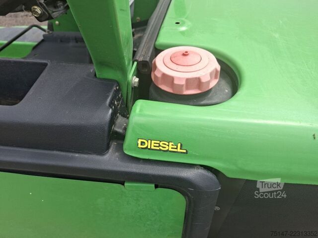 Ruohonleikkuri John Deere 1445 SeriesII 4WD Diesel Frontmäher Mulchmähwerk