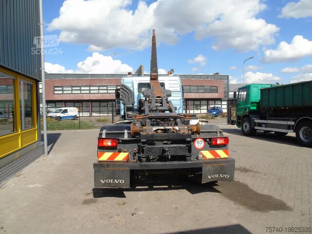 Haakarmsysteem Volvo FM 340 + 19T