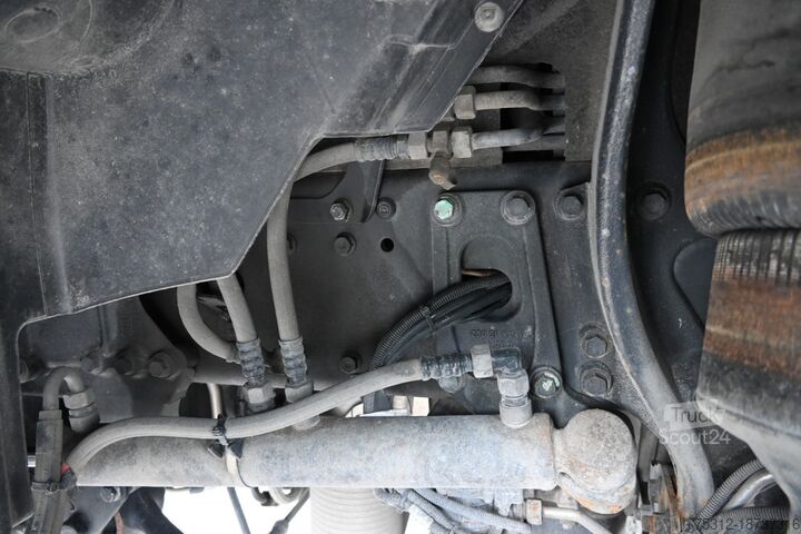 Camion frigorifique MAN TGS26.440  Supra 1150U MT Bi Temp Rohrbahnen LBW