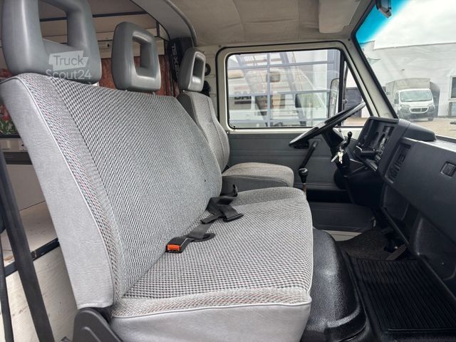 عربة تخييم VOLKSWAGEN LT-28 Westfalia