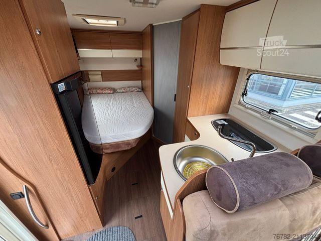 Camper semintegrato EURAMOBIL Profila 670SB Luftfederung*ZR neu*1. HAND