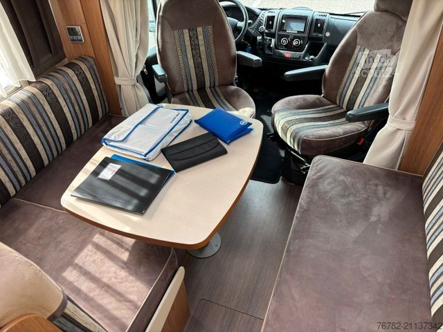 Camper semintegrato EURAMOBIL Profila 670SB Luftfederung*ZR neu*1. HAND