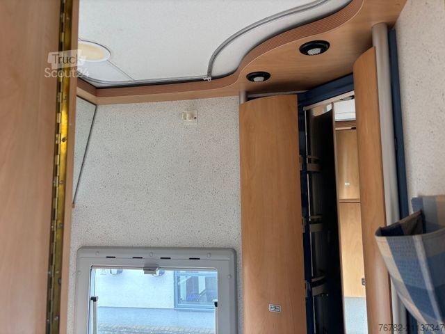 Capucine BÜRSTNER A-532-2 Active SAT Solar Grüne Plakette 4