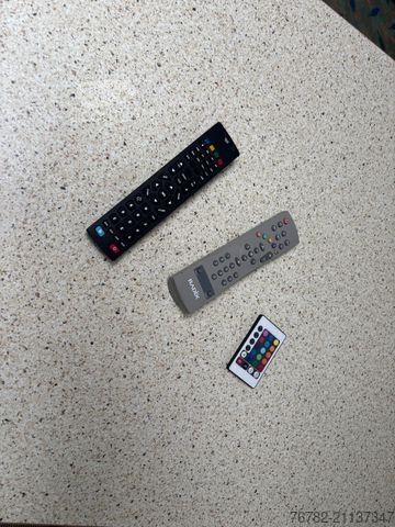 Capucine BÜRSTNER A-532-2 Active SAT Solar Grüne Plakette 4