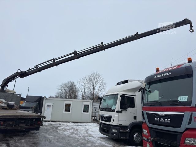 Grue à tour Hiab HIAB X-HIPRO 232 E-5 FUNK BAUJAHR 2019