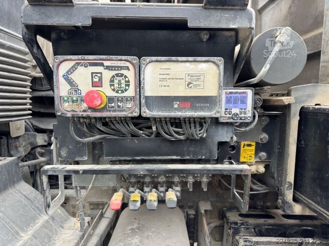 Grue à tour Hiab HIAB X-HIPRO 232 E-5 FUNK BAUJAHR 2019