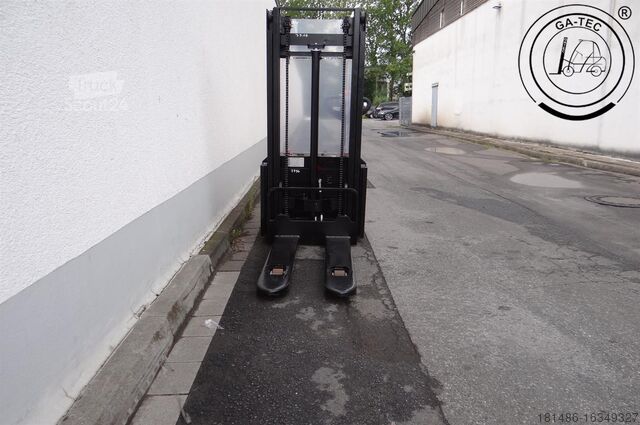 Στοίβαξη παλετών Hangcha CDD10i