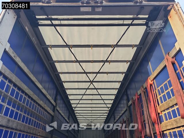 Schiebeplanen Krone SD 3 axles Anti Vandalism Sliding Roof