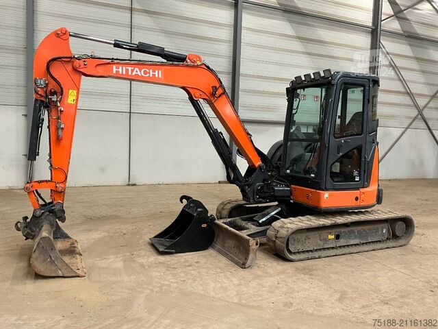Minibagr Hitachi ZX 55 U-5 A CLR