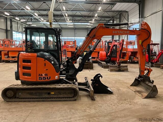 Minibagr Hitachi ZX 55 U-5 A CLR