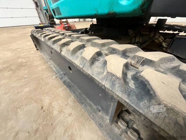 Minibagr Kobelco SK 17 SR-3