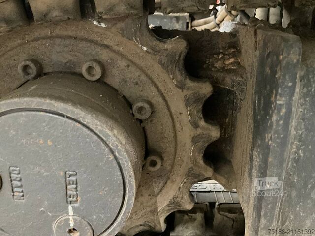 Minibagr Kobelco SK 17 SR-3