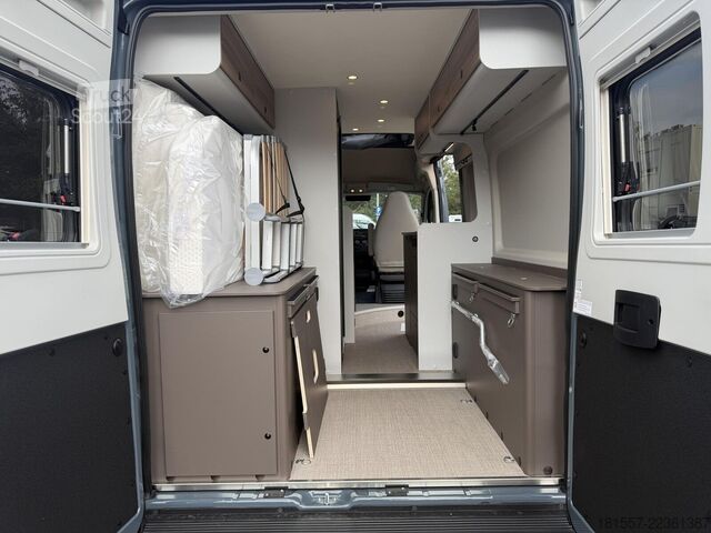 عربة تخييم BÜRSTNER B66 C 600 Schlafdach / Automatik