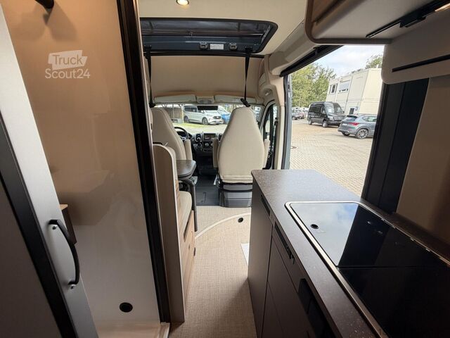 عربة تخييم BÜRSTNER B66 C 600 Schlafdach / Automatik