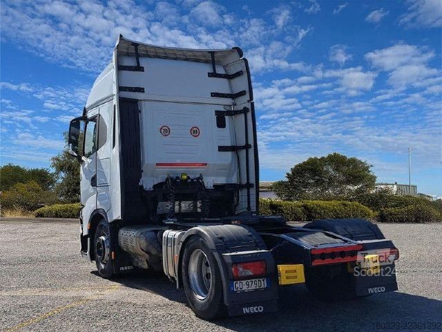 Tracteur routier standard IVECO AS440S48T/P