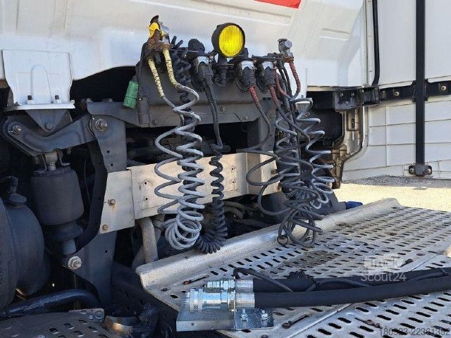 Tracteur routier standard IVECO AS440S48T/P