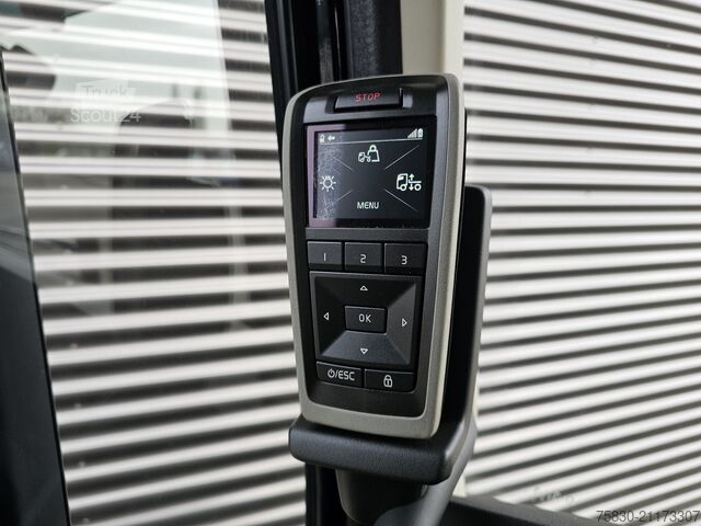 Standaard-SZM Volvo FH 460 / 4X2 / I-PARK-COOL / RADIO-REMOTE