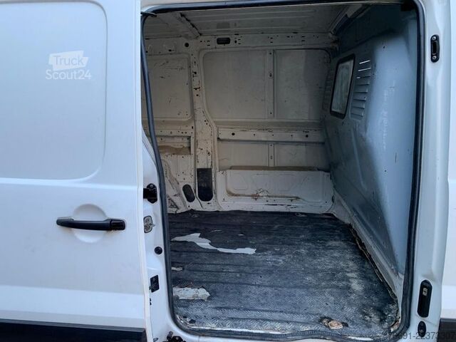 Furgon z wysokim dachem Peugeot Expert Van L2 / Passo Lungo