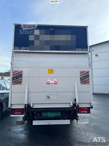  Iveco 35S16 Box truck w/ side door and lift