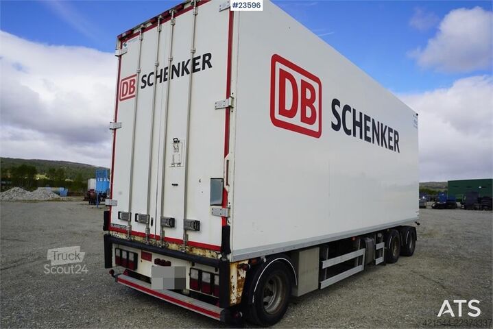   Trailer-Bygg drawbar trailer with full side openin