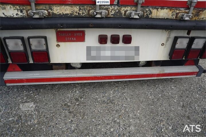   Trailer-Bygg drawbar trailer with full side openin