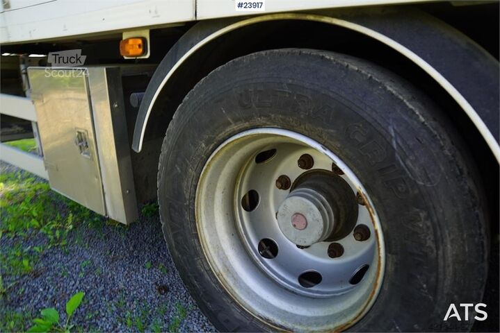  Ekeri 2-Axle Box Trailer with Tail Lift and Full Side Op