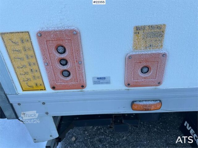  Iveco Daily box truck w/ lift and 2 sets of tires – Will