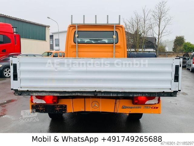 Pritschenwagen MERCEDES-BENZ Sprinter II 310 CDI Pritsche DoKa *Manual/5+1