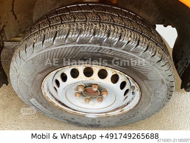 Pritschenwagen MERCEDES-BENZ Sprinter II 310 CDI Pritsche DoKa *Manual/5+1