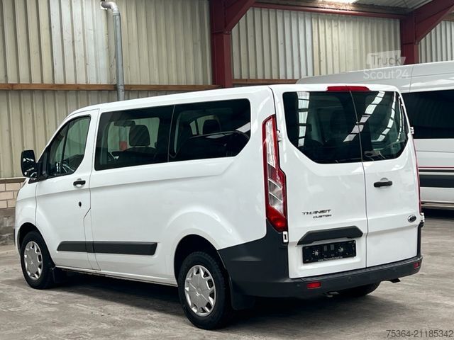 Minibus FORD Transit Custom 2.0 TdCi L1H1 9Sitze Motor Defect