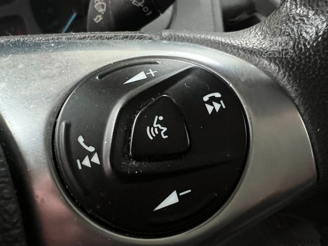 Minibus FORD Transit Custom 2.0 TdCi L1H1 9Sitze Motor Defect