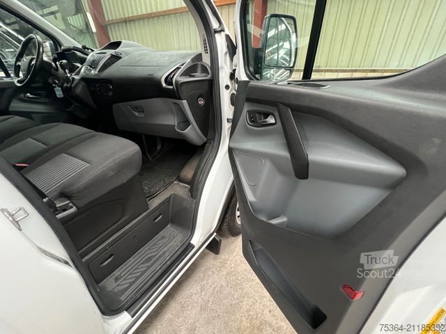 Minibus FORD Transit Custom 2.0 TdCi L1H1 9Sitze Motor Defect