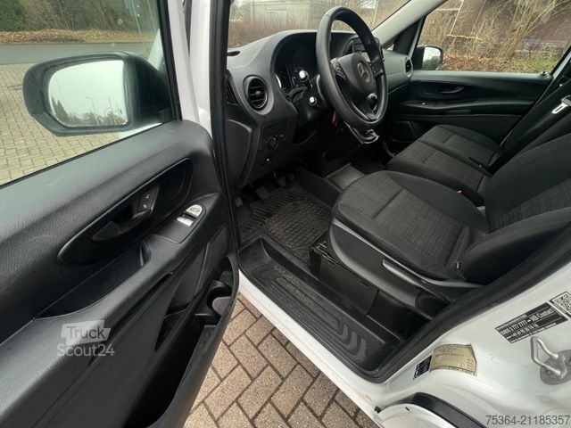 Minibuss MERCEDES-BENZ Vito 111 Cdi BlueTEC 9 Sitze Klima Navi Tempomat