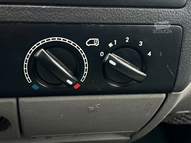 Minibüs VOLKSWAGEN T5 Kombi 1.9 Tdi Lang 9 Sitze Klima Schiebetür