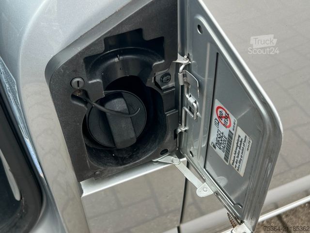 Minibüs VOLKSWAGEN T5 Kombi 1.9 Tdi Lang 9 Sitze Klima Schiebetür