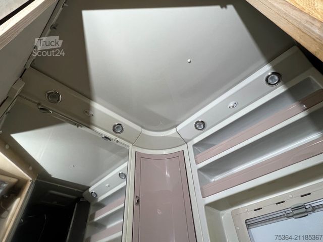 Integrovaný obytný vůz TABBERT FFB 680 Classic Fiat 2.5 Diesel Solar Hubbett Tv