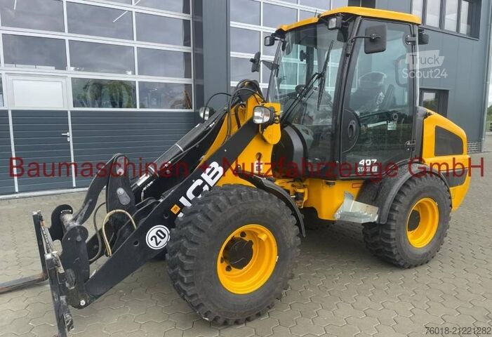 Loader JCB 407 DEMO