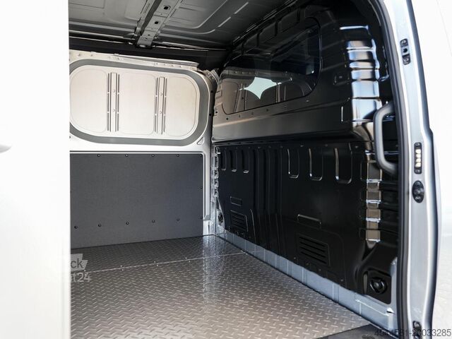 Minibús Maxus Deliver 7 Diesel L2H1 FWD Luxury LED Klima RFK SHZ