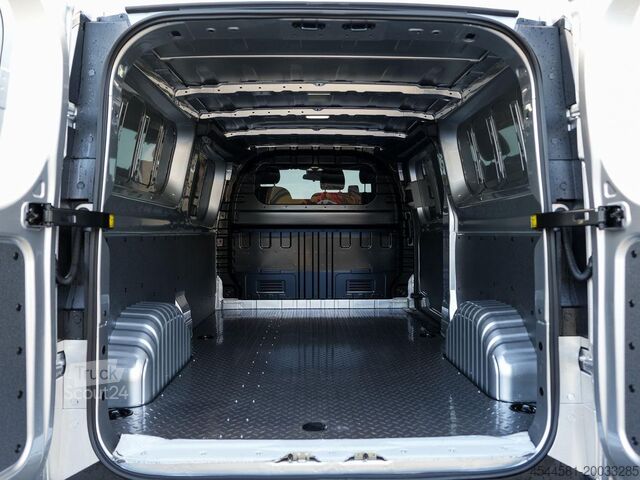 Minibús Maxus Deliver 7 Diesel L2H1 FWD Luxury LED Klima RFK SHZ