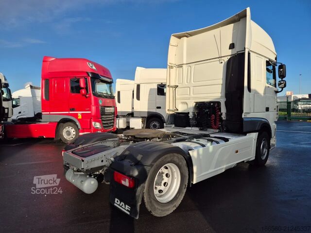 Standaard trekker DAF XF 480 FT SUPER SPACE CAB ZF INTARDER