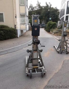 Élévateur de matériaux Sumner Model 2124