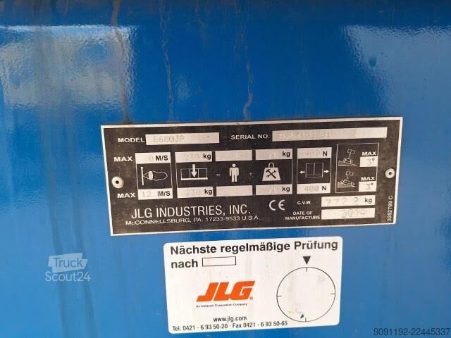 Platforma telescopică JLG E600JP