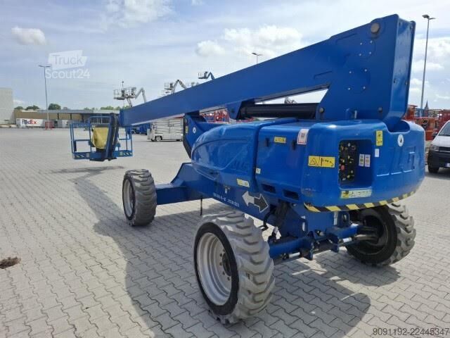 Platforma telescopică JLG E600JP